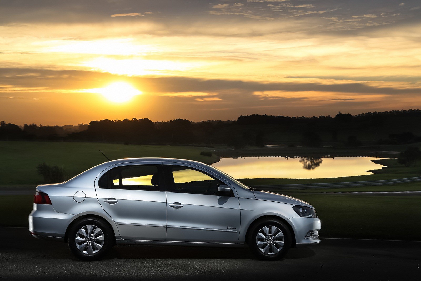2013 Volkswagen Gol Hatchback and Gol Voyage Sedan Magazine 2013 Volkswagen Gol Hatchback and Gol Voyage Sedan Magazine